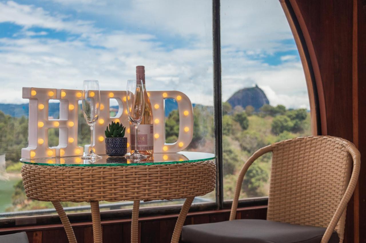 Hotel Glamping The Mountain Guatapé Esterno foto