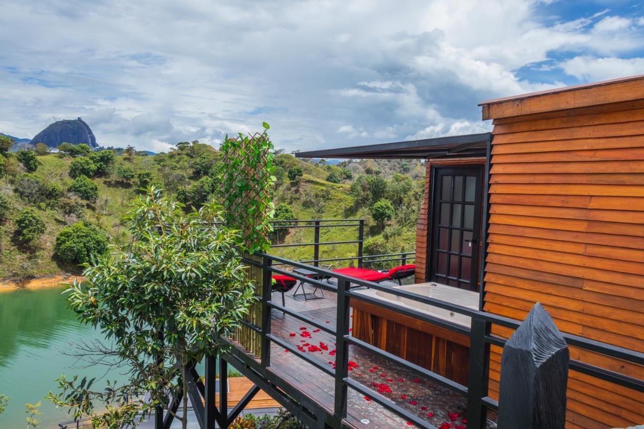 Hotel Glamping The Mountain Guatapé Esterno foto