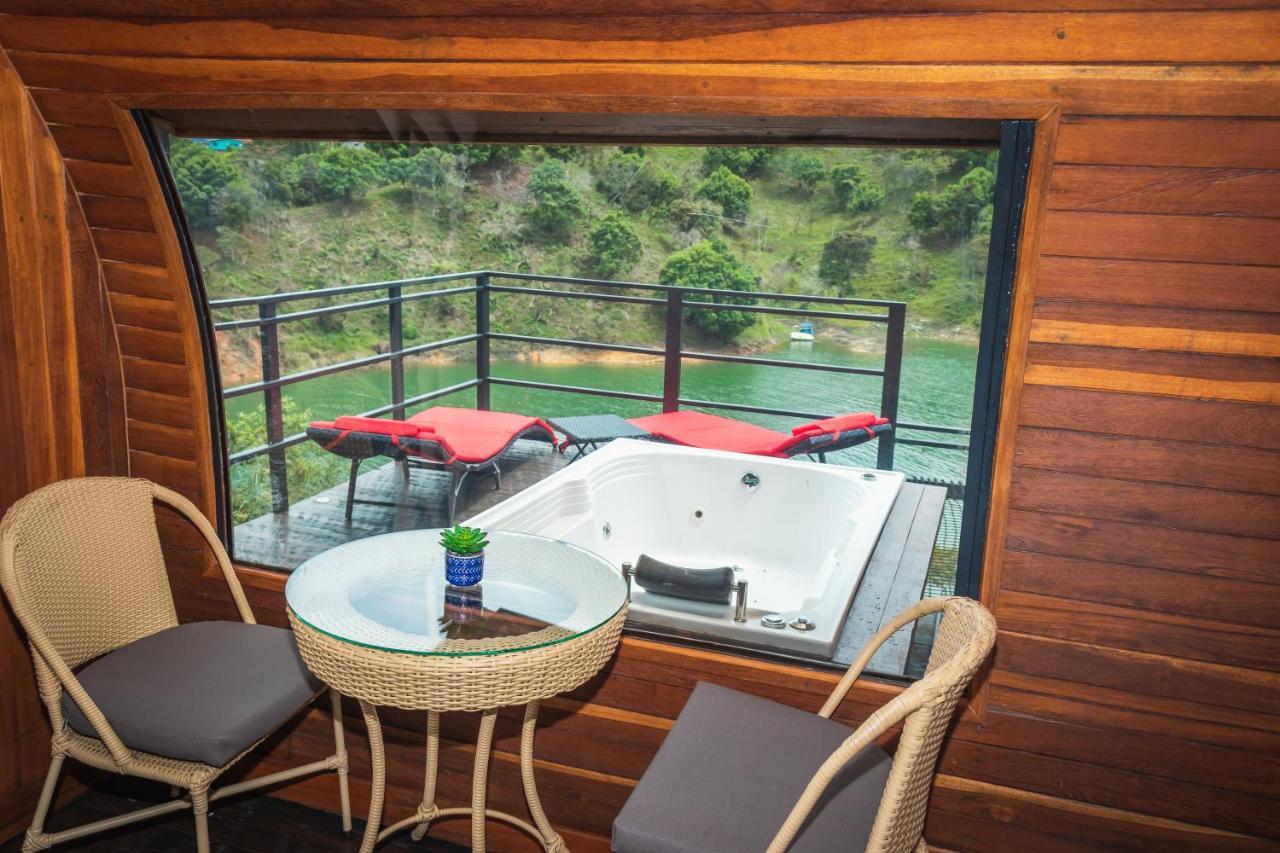Hotel Glamping The Mountain Guatapé Esterno foto