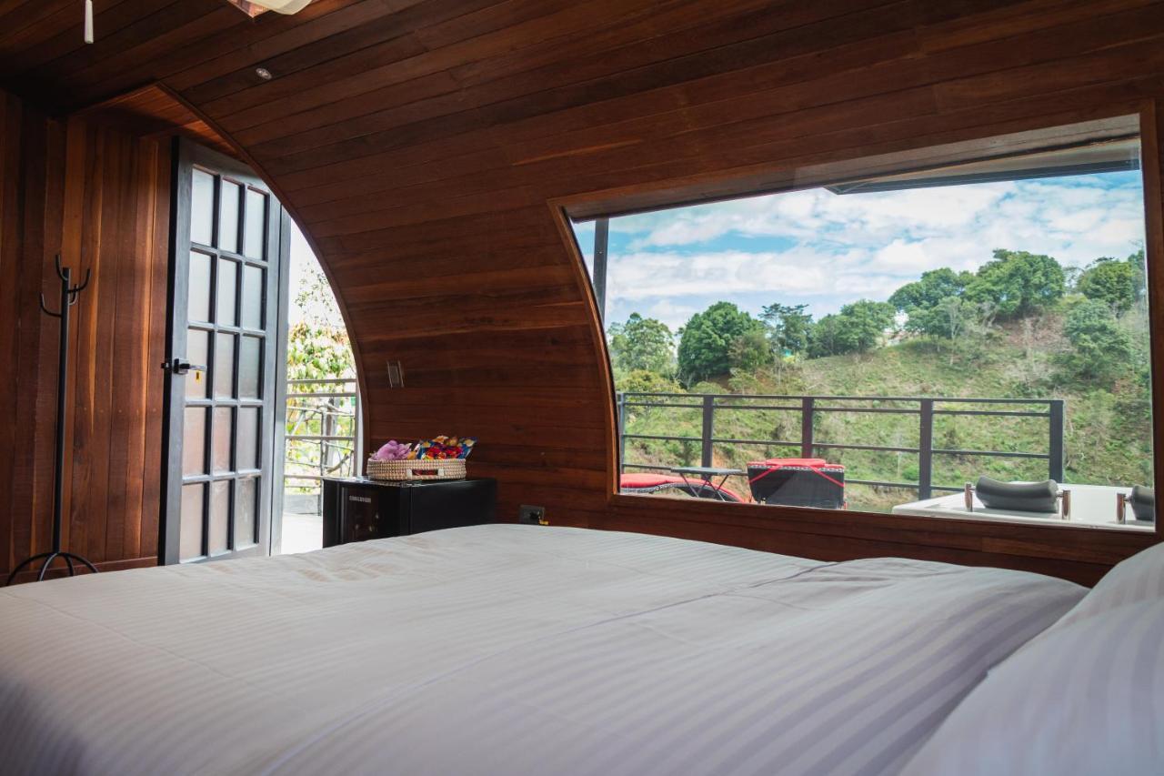 Hotel Glamping The Mountain Guatapé Esterno foto
