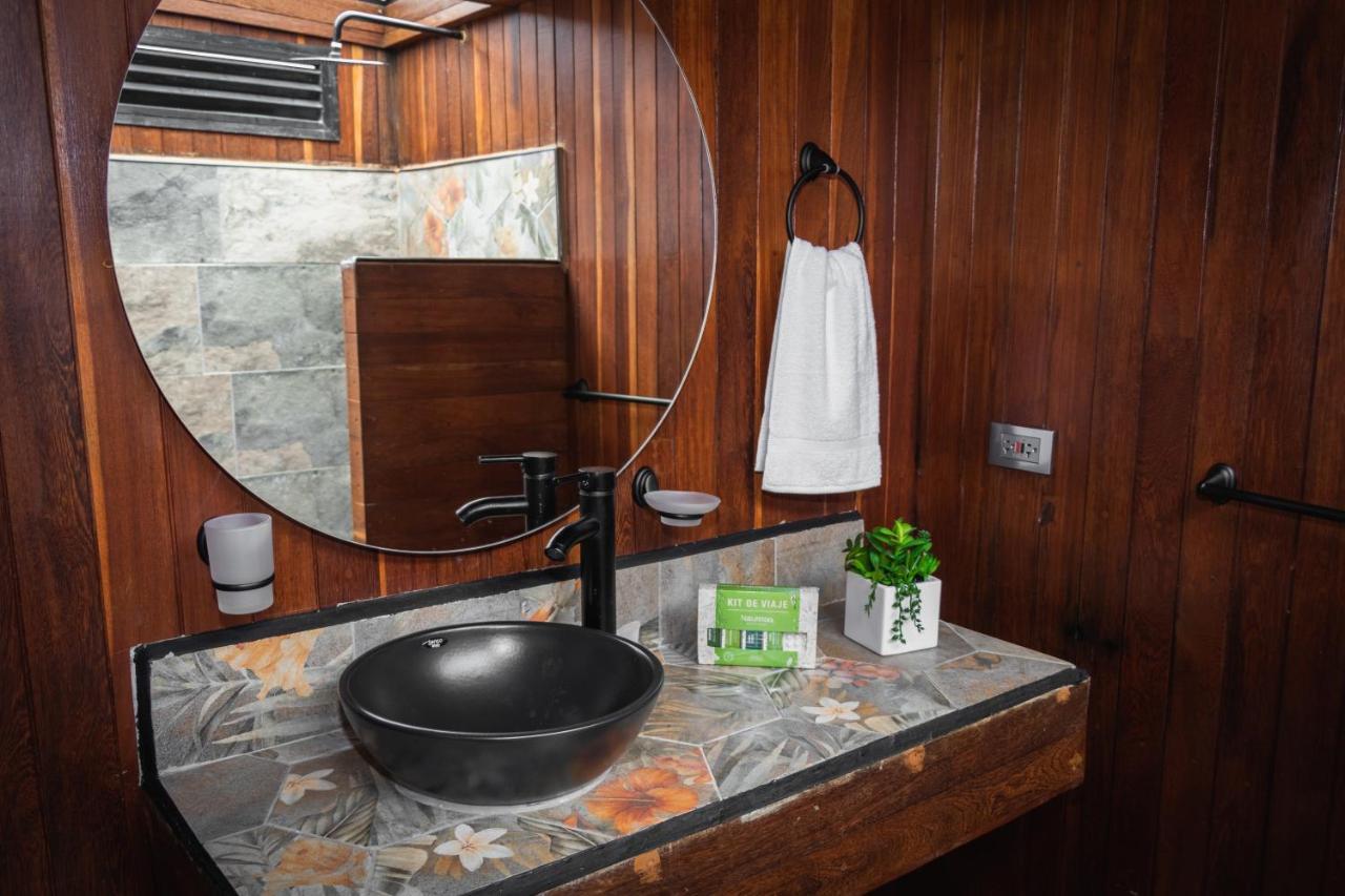 Hotel Glamping The Mountain Guatapé Esterno foto