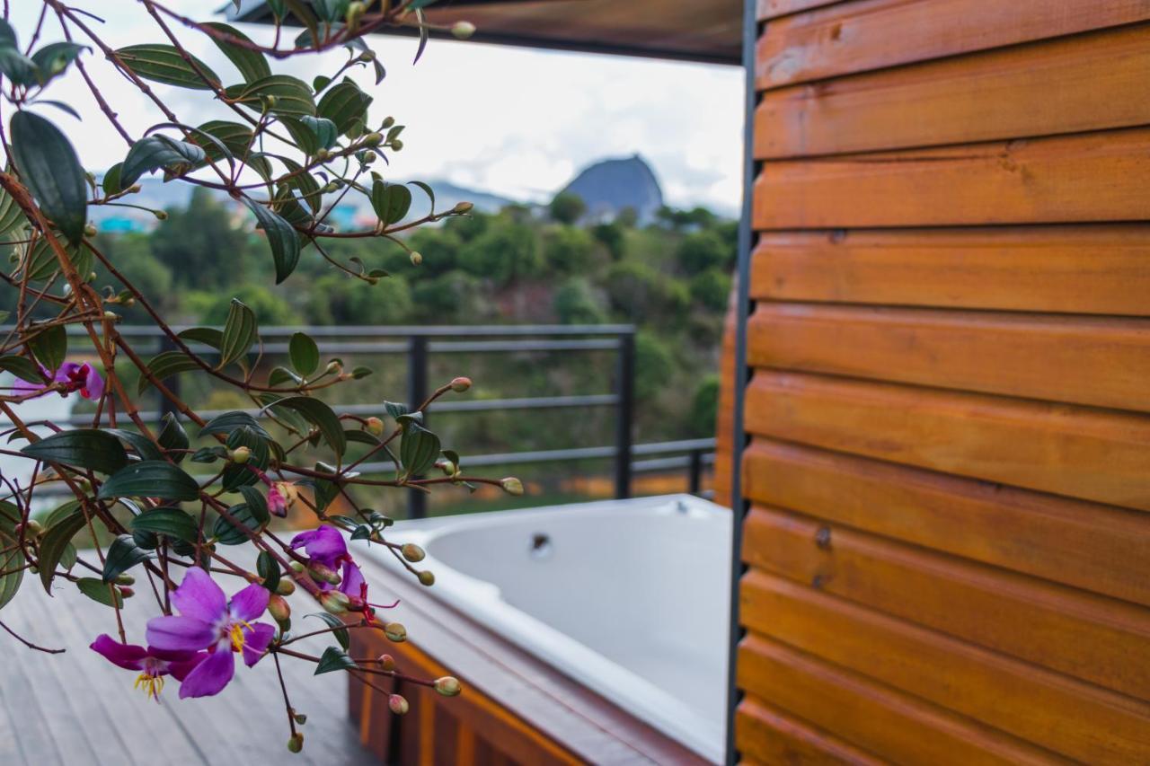 Hotel Glamping The Mountain Guatapé Esterno foto