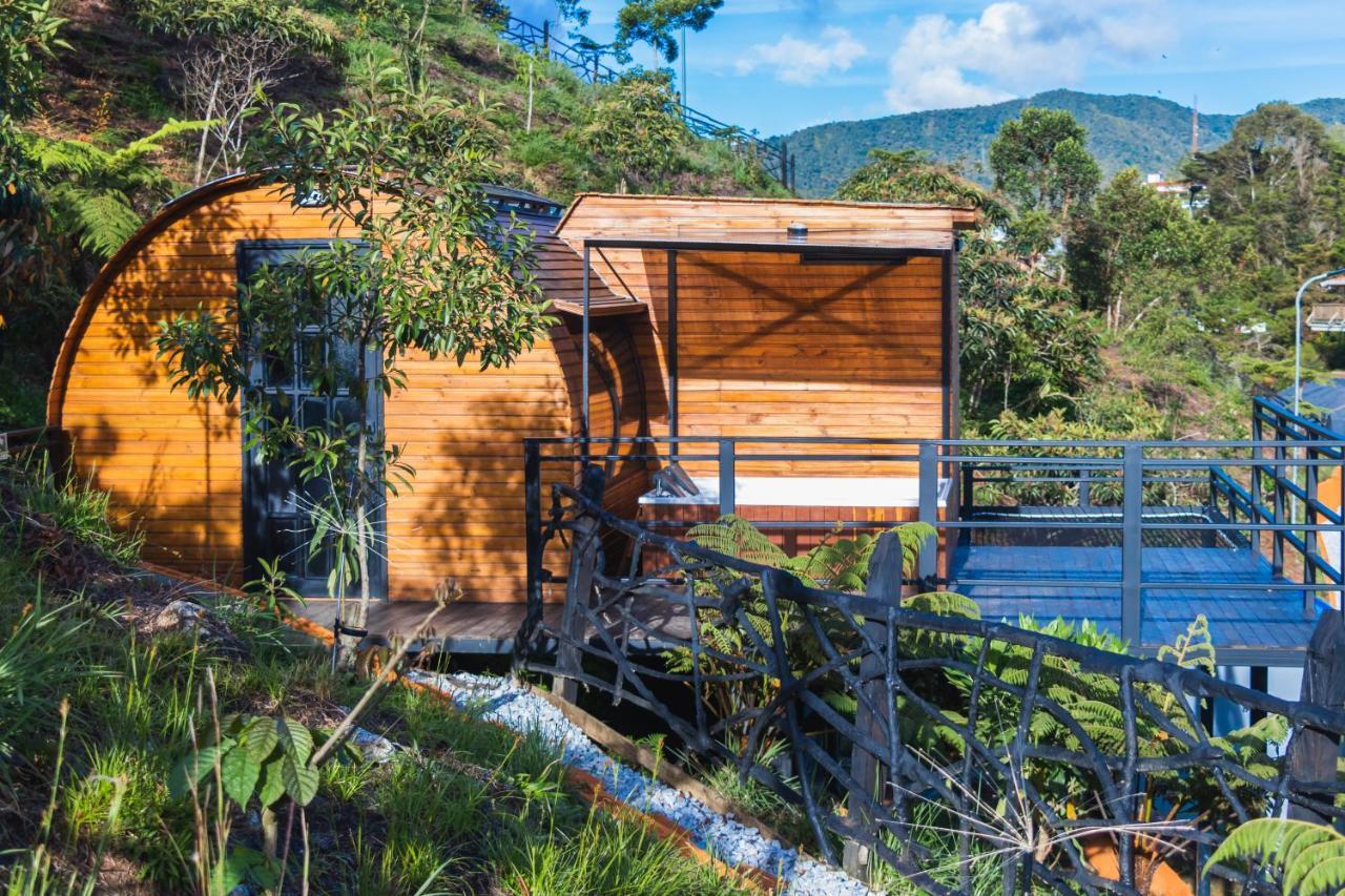 Hotel Glamping The Mountain Guatapé Esterno foto