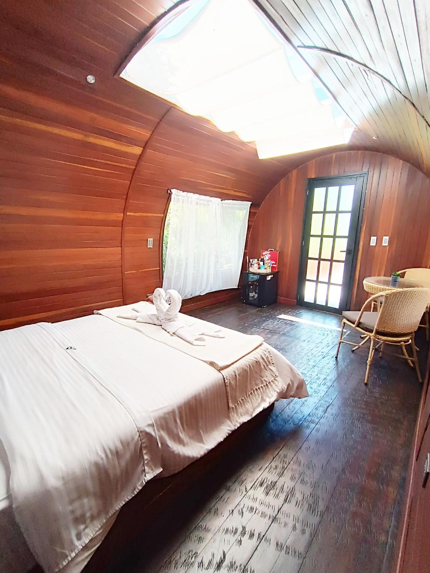 Hotel Glamping The Mountain Guatapé Esterno foto