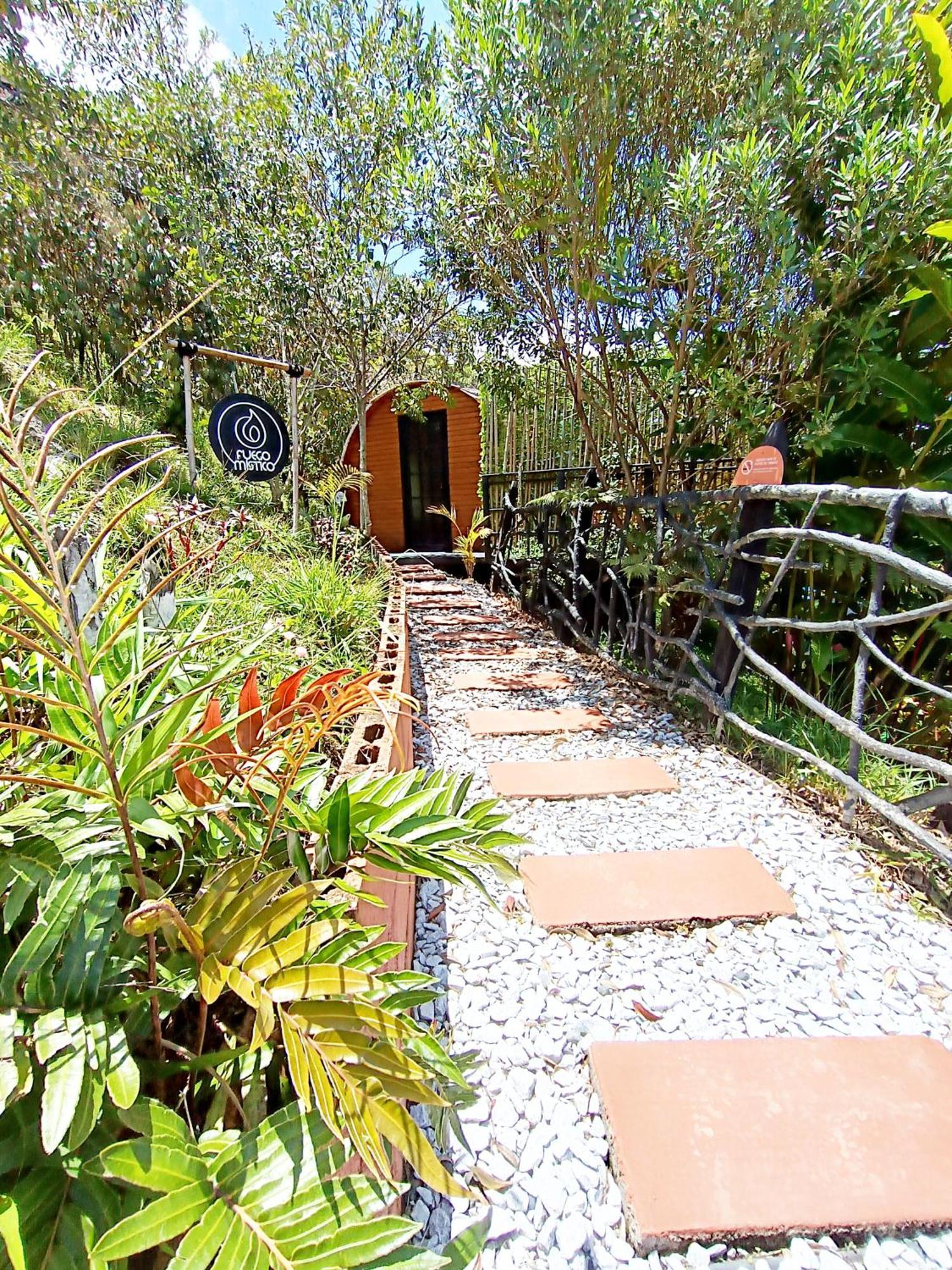 Hotel Glamping The Mountain Guatapé Esterno foto